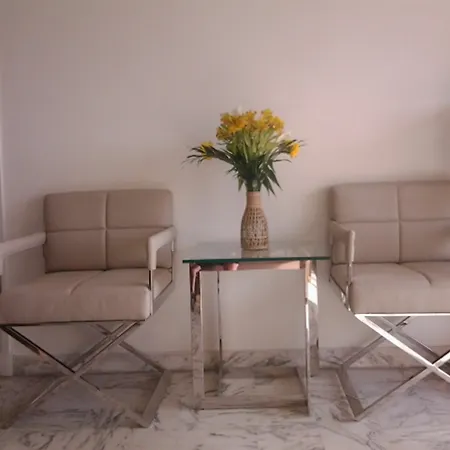 Fleuris One Bed דירה